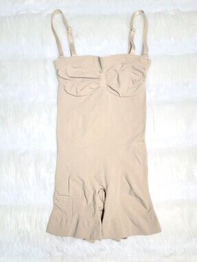 SKIMS Seamless Sculpt Strapless Mid Thigh Bodysuit Clay Small With Straps NEW